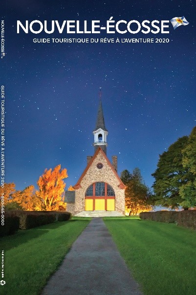 2020 Doers & Dreamers Guide Cover French Photo –Grand Pré National Historic Site