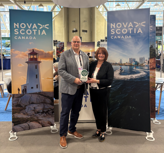 Minister Ritcey and Michele Bourgeois accept 2026 Best of the Best Top 20 Trending Award. 