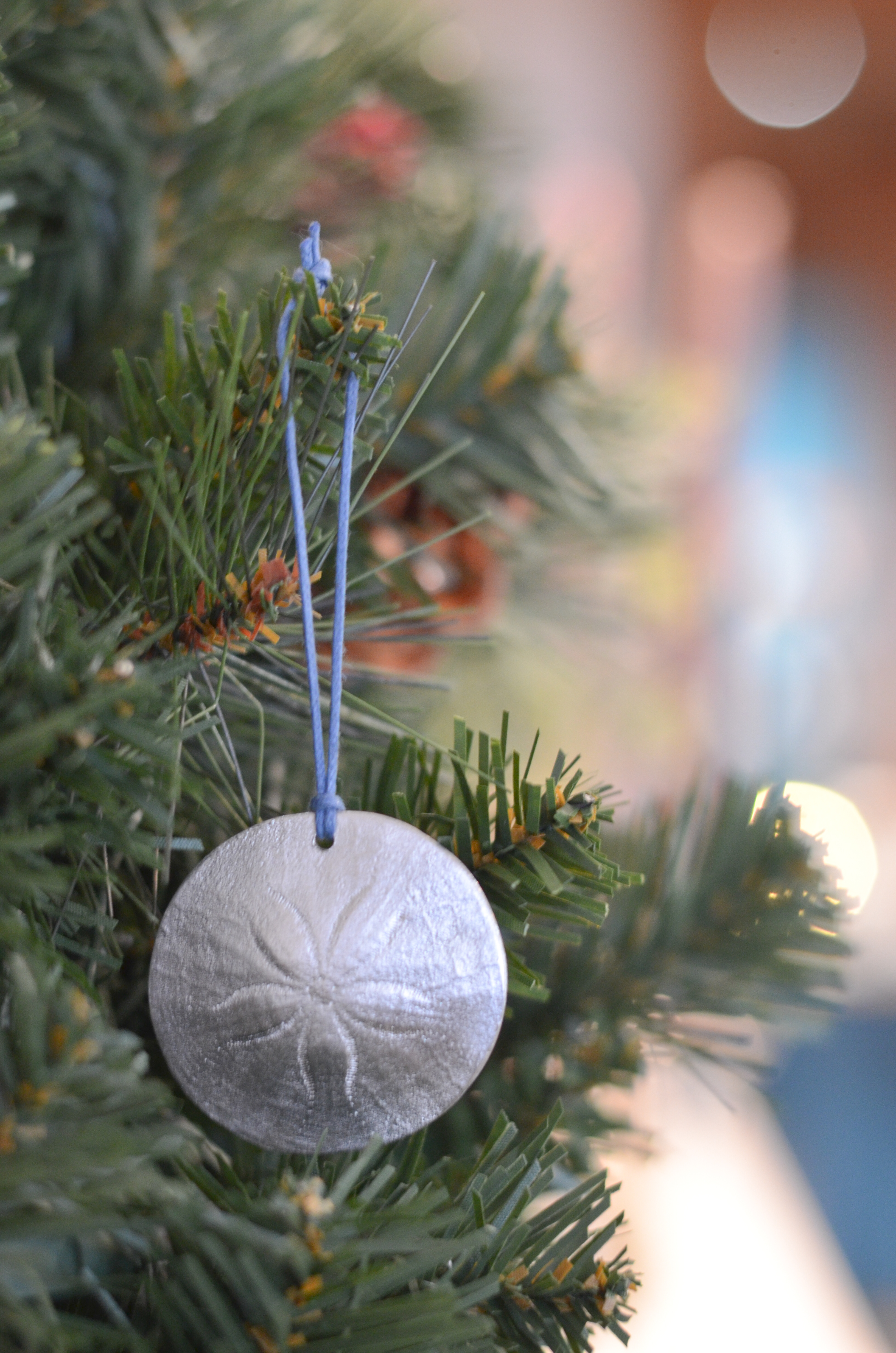 Amos Pewter sand dollar Christmas ornament